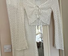 Cream knitted co- ord top and bottoms