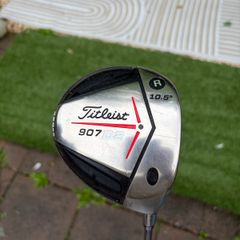 Titleist 907 D2 Driver