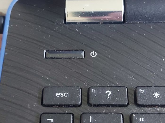 HP 15.6 inch Laptop, Model 15-bw059sa, AMD A6-9220 Radeon R4, 5 Compute Cores 2C plus 3G, 2.5GHz, 4GB Ram, 1 Terrabyte HDD, Windows 10, Microsoft Edge, Chrome, and VLC
