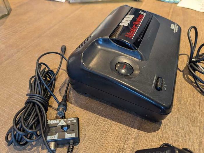Retro Heaven - SEGA - Master System II - Alex Kidd in Miracle World Edition #404