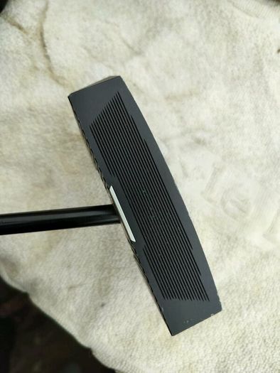 LAB Mezz 1 max putter 34 in