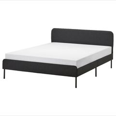 Double bed without mattress