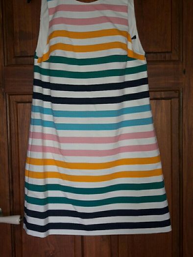 Ladies sleeveless dress NEW Size L Zara