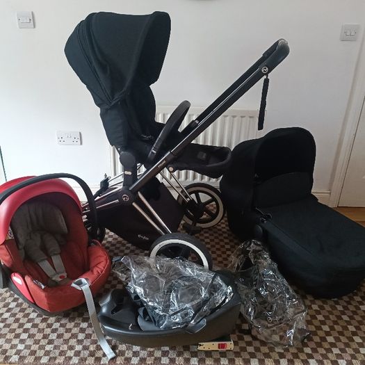 Cybex Priam travel system with lie flat car seat