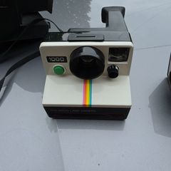 Polaroid Land Camera 1000