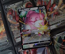 Blissey V ! Ultra Rare ! from Chilling Reign Set ! 2021 ! Pokemon Card !
