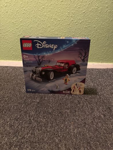 Lego Cruella De Vil's Car (43277)
