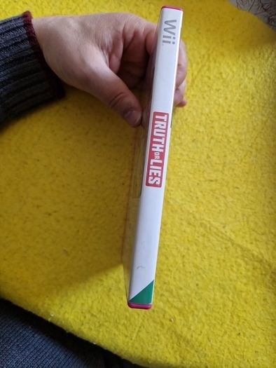 True or Lies  Nintendo Wii games Original