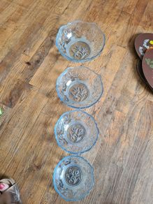 vintge glass bowls