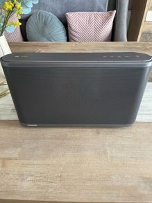 Panasonic scall8 wireless speaker