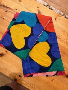 Large scarf