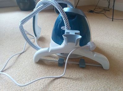 clothes steamer