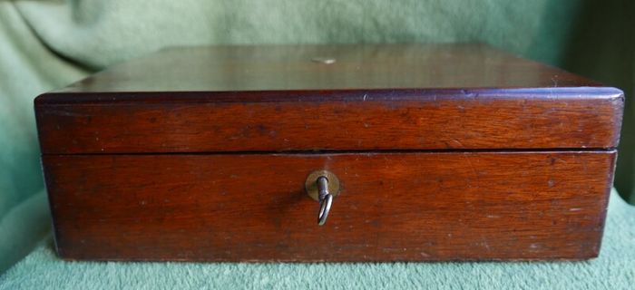 Antique 1800s Wood Folding Portable Travel Writing Lap Desk Campaign Box Case Key