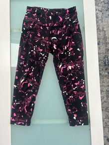 Sweaty Betty power leggings crop length