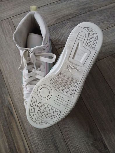 Puma High tops (6.5 uk)