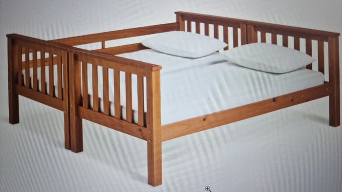 Bunk bed