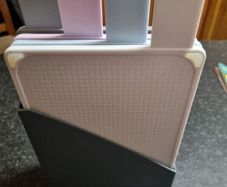 4 Chopping boards with holder