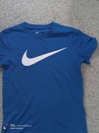 NEW.NIKE boy's t-shirt. age 5/6