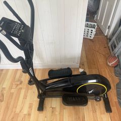 Reebok ZR8 Elliptical Cross trainer