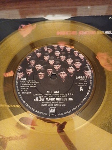 vinyl single- yellow magic orchestra. Nice age.
