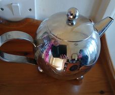 0.7 Ltr. Chrome Tea/Coffee Pot