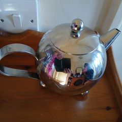 0.7 Ltr. Chrome Tea/Coffee Pot
