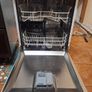 Dishwasher and Oven Image 3