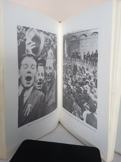 De Valera I by Tomas O' Neill and Padraig O' Fiannachta (PT115)