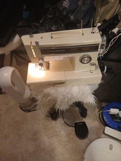 Globe 550 Vintage Sewing Machine For Sale in Celbridge, Kildare from ...