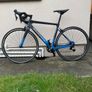 Boardman slr 8.9 carbon road bike Image 4
