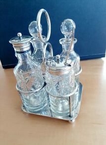 Vintage Walker & Hall silver plate cruet set
