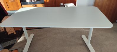 Bekant - Ikea Desk
