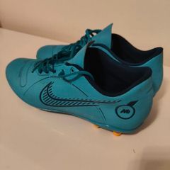 football shoes Nike mercurial size 9.5