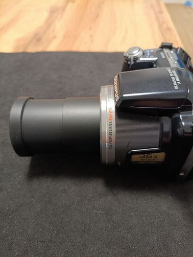 Olympus Camera SP 81OUZ 24mm HDMI 36x zoom Preowned