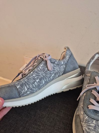 Remonte wedge trainers