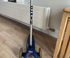 Kids micro scooter