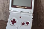 Nintendo Gameboy Advance SP Famicom Edition