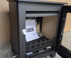 Snuggle Stove 5kw NEW