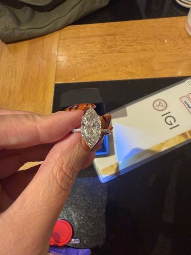 Stunning 4.19ct Marquise Diamond Engagement Ring | 14kt White Gold | IGI Certified | Brand New