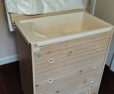 baby changing table, bath and drawers all in one!!!