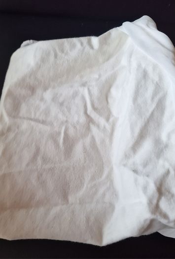 cot bed mattress protector