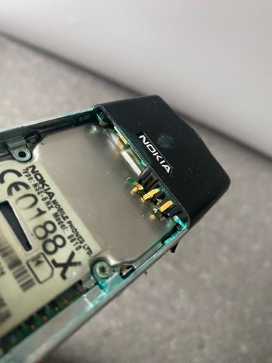 Nokia 8810