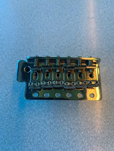 Fender Stratocaster tremolo bridge machnie heads tuners Electric guitar parts accessories