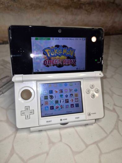 3ds moded 32 gb working tested no charger