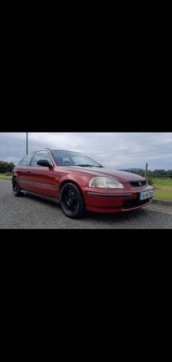 Honda Civic 1.5i LS VTEC