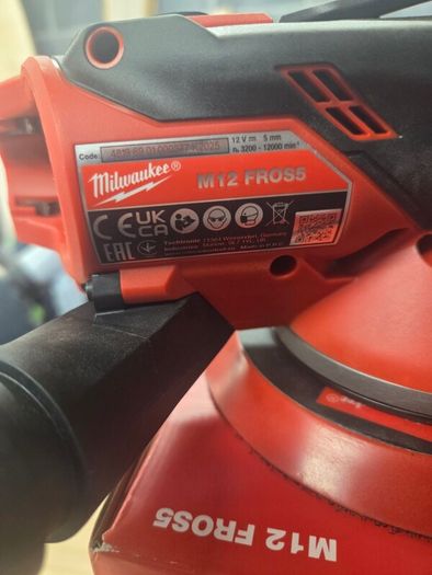 Milwaukee m12 Sander
