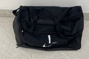 Nike shoulder Duffle travel training gym Large Bag 69L Black brand new with tag