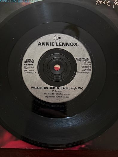 Annie Lennox Walking on Broken Glass 1992 RCA 7 inch single