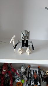 Bionicle Turaga Nuju