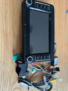 VW Touchscreen Radio